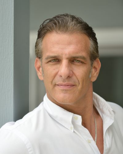 Jeroen Reidel, founder and creator of DealStrand